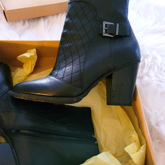 me too Boots Sz 10 - Picture 1 of 9